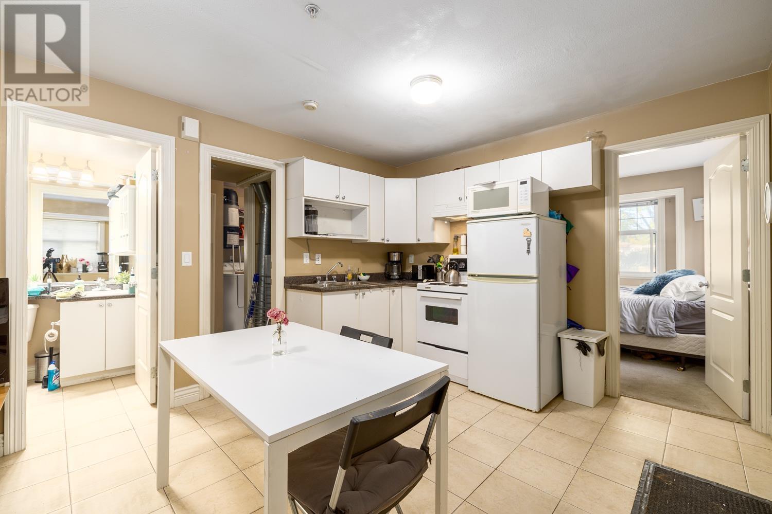 1112 E 26th Avenue, Vancouver, British Columbia  V5V 2J5 - Photo 22 - R2823323