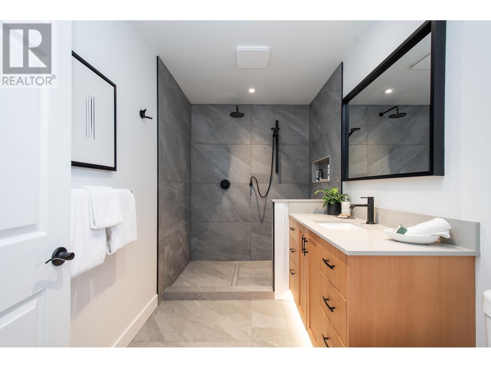 2070 Diamond Road, Squamish, British Columbia  V0N 1T0 - Photo 19 - R2823342