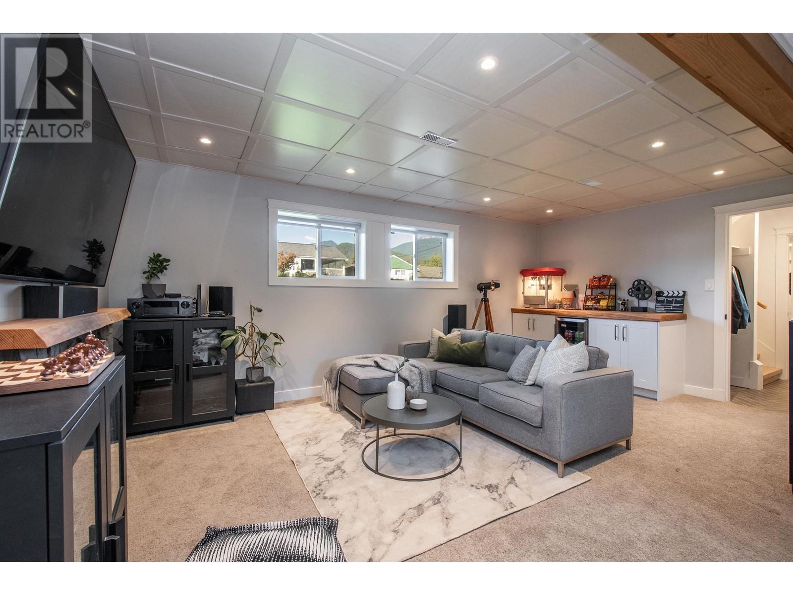 2070 Diamond Road, Squamish, British Columbia  V0N 1T0 - Photo 23 - R2823342