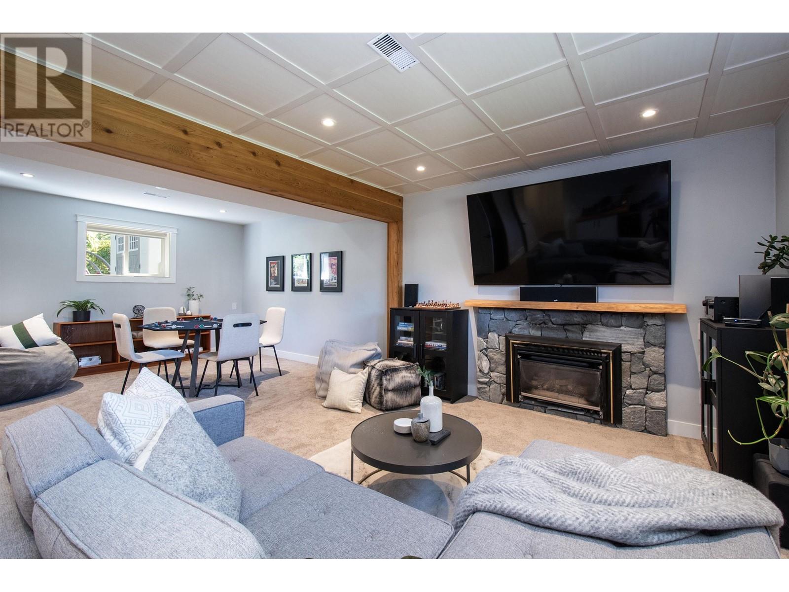 2070 Diamond Road, Squamish, British Columbia  V0N 1T0 - Photo 24 - R2823342