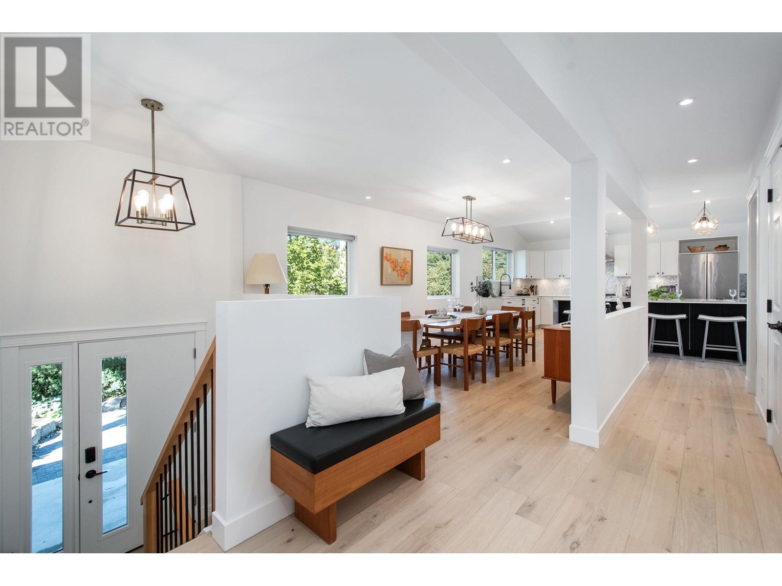 2070 Diamond Road, Squamish, British Columbia  V0N 1T0 - Photo 5 - R2823342