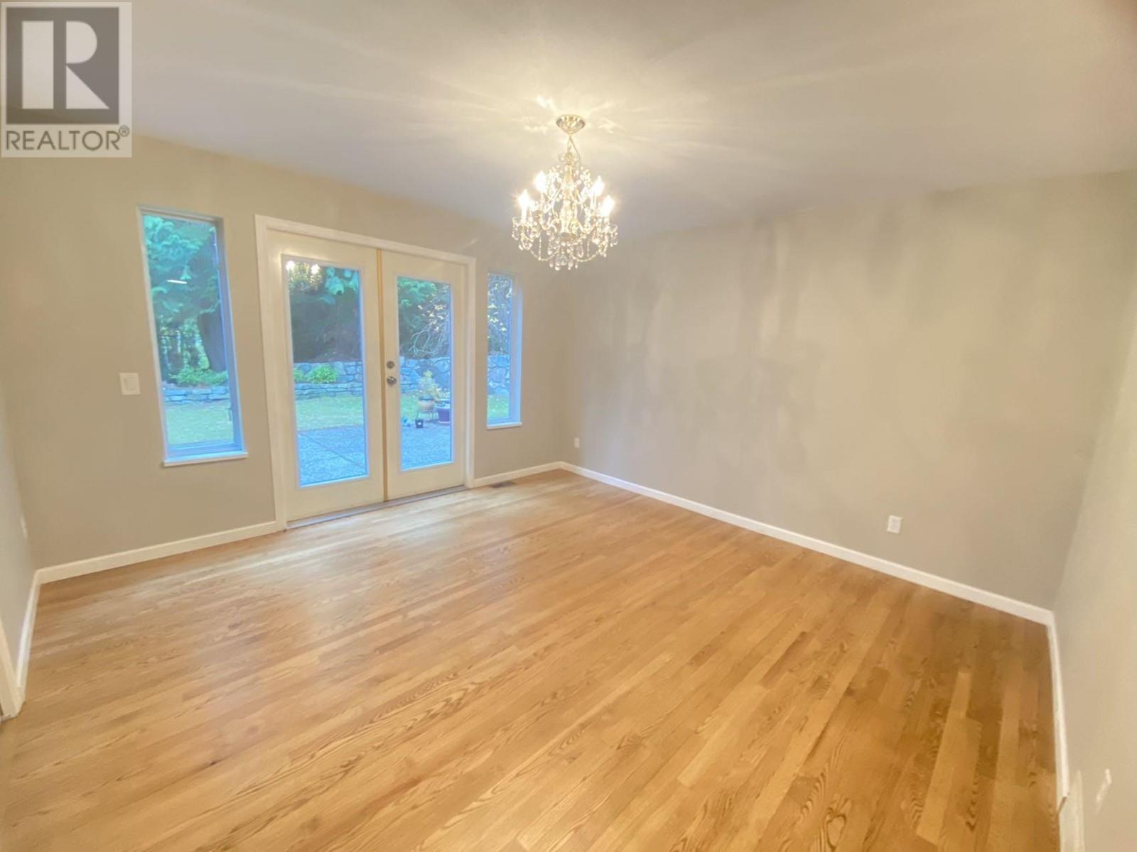4879 Northwood Drive, West Vancouver, British Columbia  V7S 3C6 - Photo 17 - R2823265