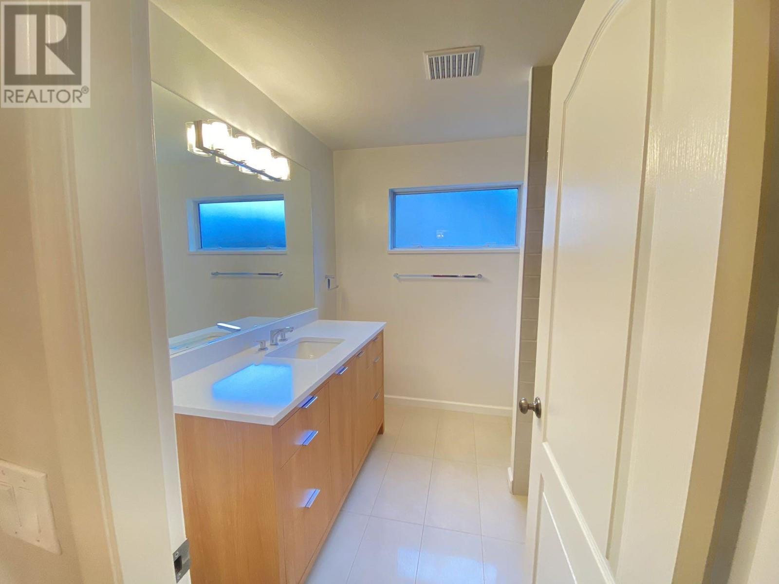 4879 Northwood Drive, West Vancouver, British Columbia  V7S 3C6 - Photo 25 - R2823265
