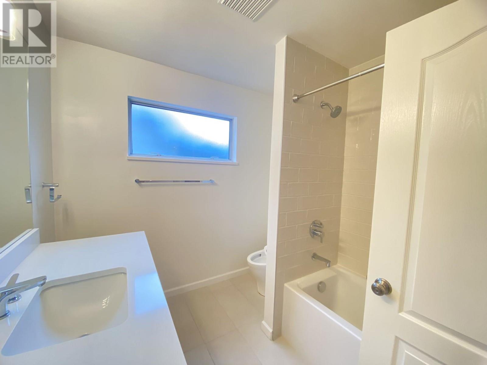 4879 Northwood Drive, West Vancouver, British Columbia  V7S 3C6 - Photo 26 - R2823265