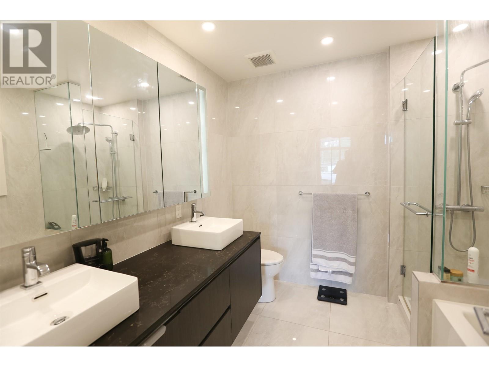 510 5333 Goring Street, Burnaby, British Columbia  V5B 3A2 - Photo 13 - R2823341