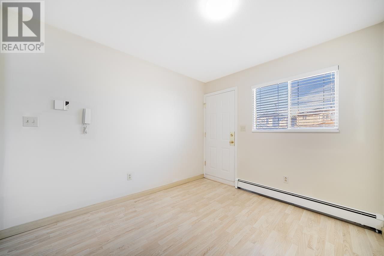 5567 Clinton Street, Burnaby, British Columbia  V5J 2L9 - Photo 14 - R2823224