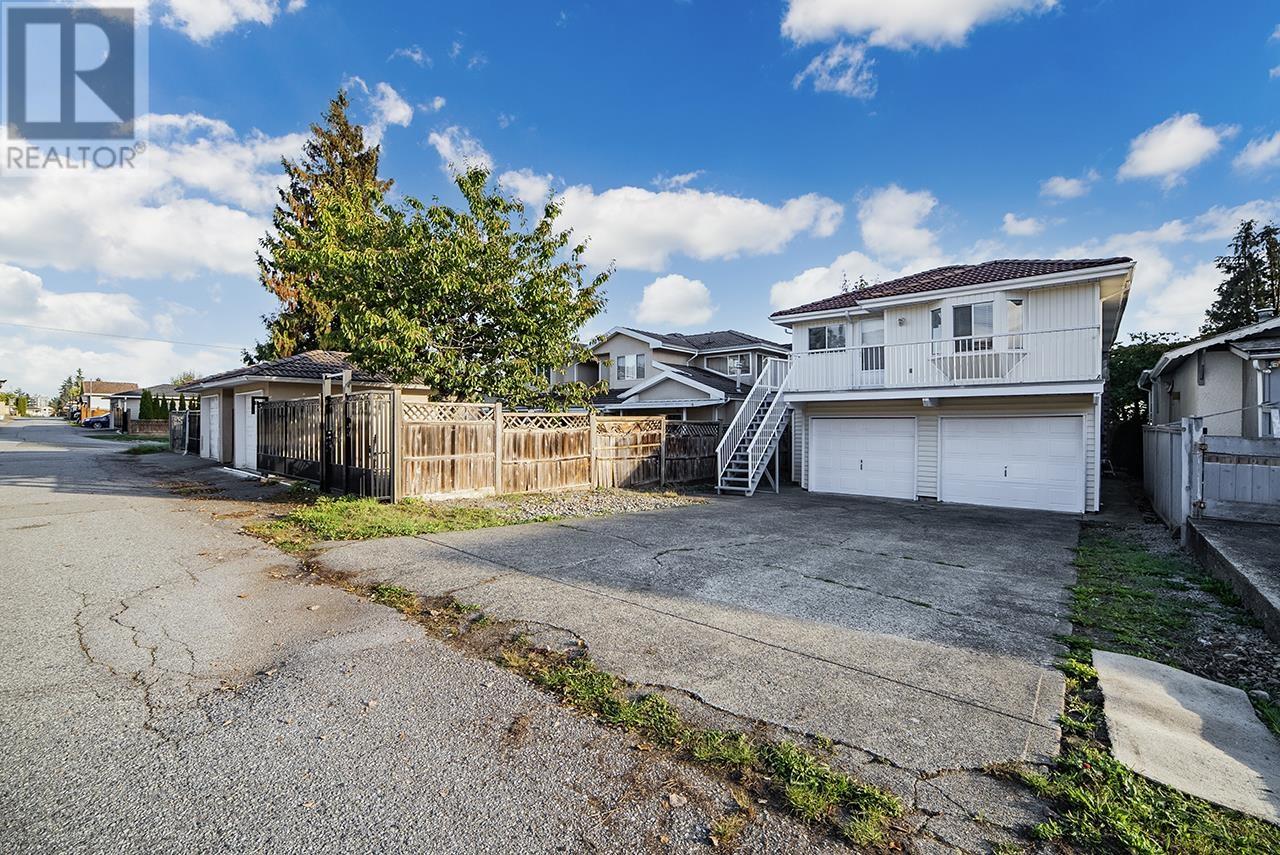 5567 Clinton Street, Burnaby, British Columbia  V5J 2L9 - Photo 24 - R2823224