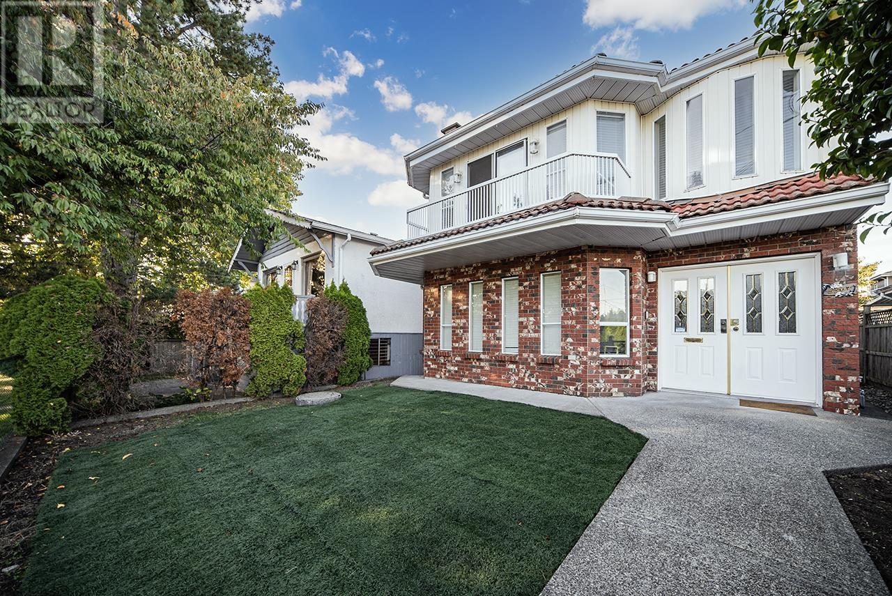 5567 Clinton Street, Burnaby, British Columbia  V5J 2L9 - Photo 1 - R2823224