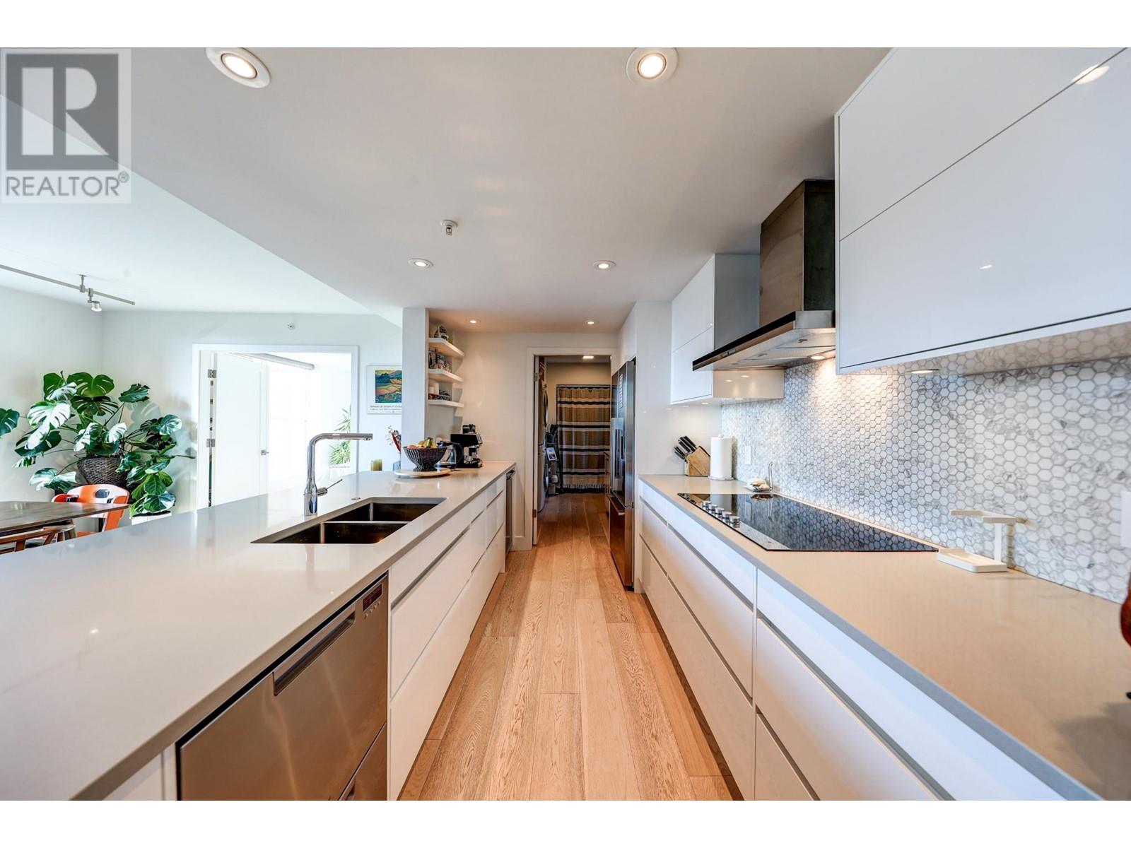 303 1188 Quebec Street, Vancouver, British Columbia  V6A 4B3 - Photo 6 - R2823081