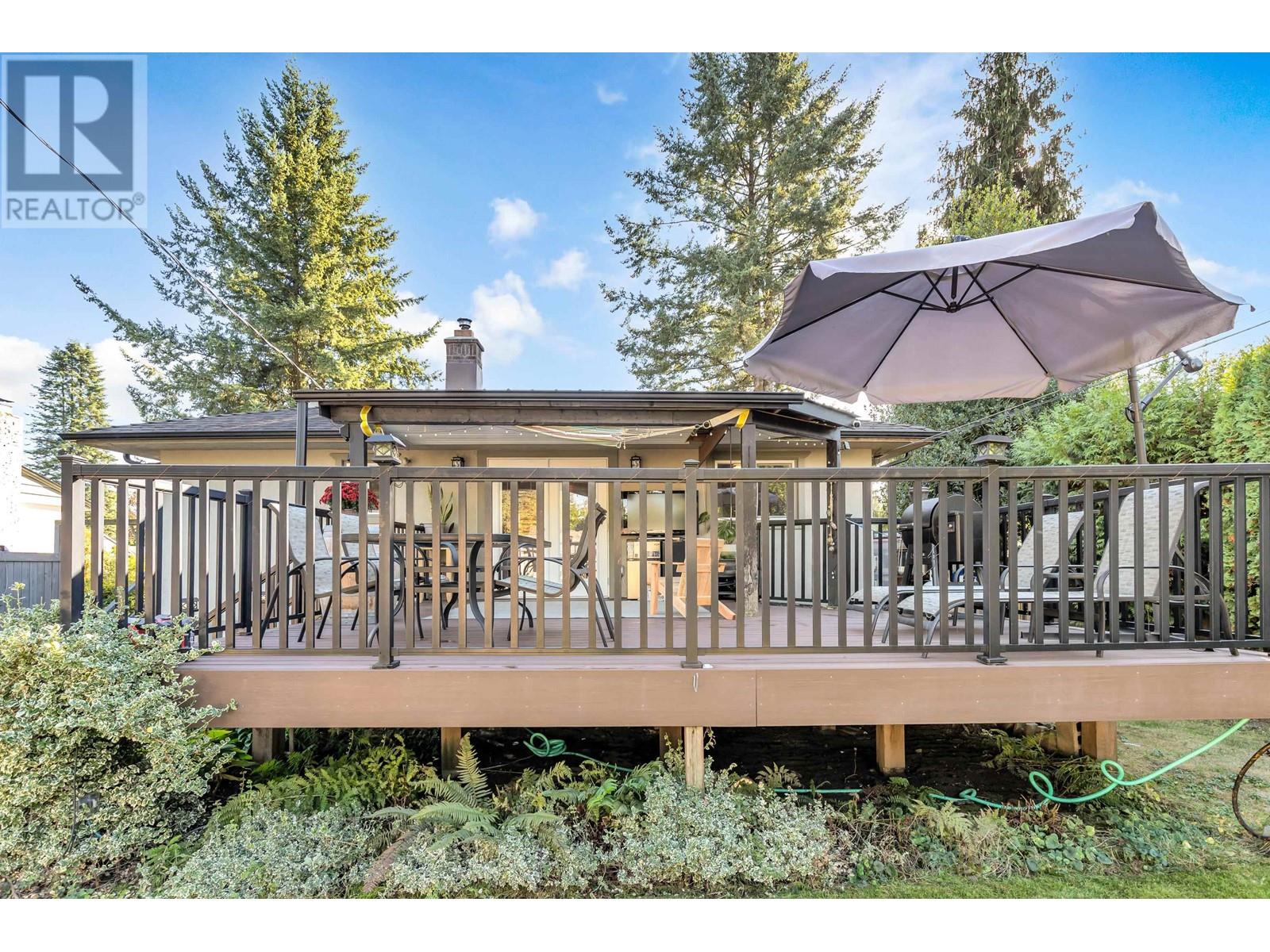 22001 Cliff Avenue, Maple Ridge, British Columbia  V2X 2L3 - Photo 25 - R2823148