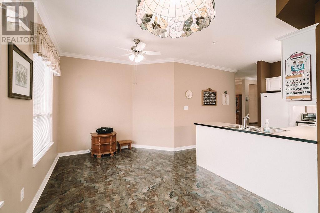 316 3098 Guildford Way, Coquitlam, British Columbia  V3B 7W8 - Photo 7 - R2823249