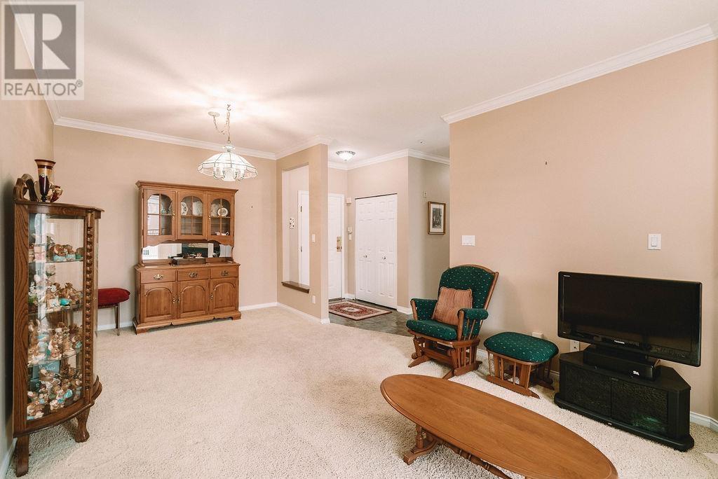 316 3098 Guildford Way, Coquitlam, British Columbia  V3B 7W8 - Photo 13 - R2823249