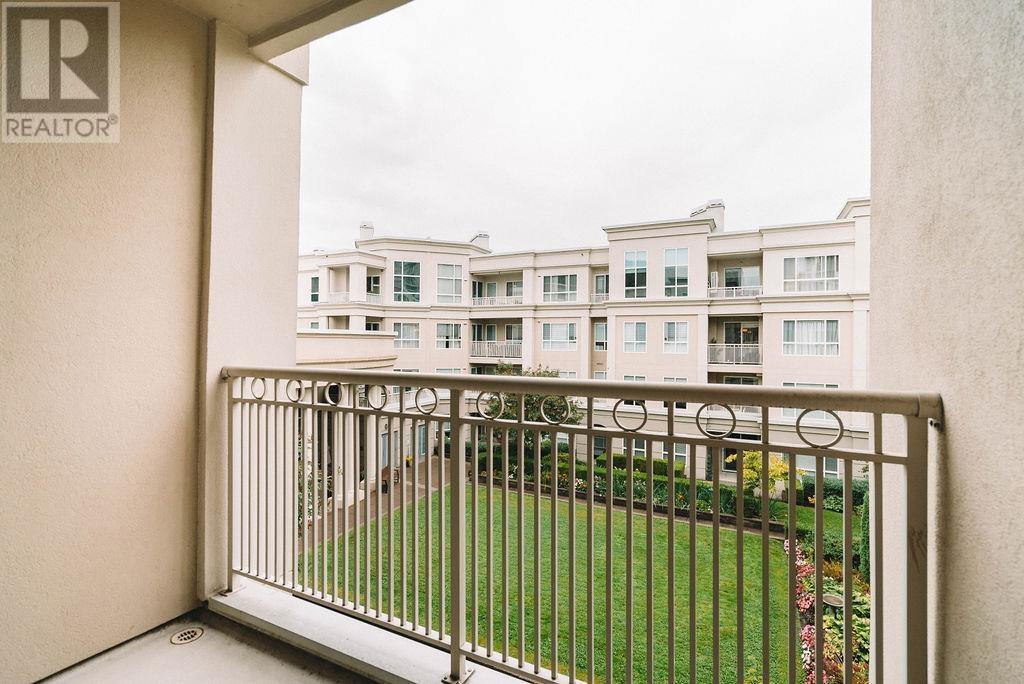 316 3098 Guildford Way, Coquitlam, British Columbia  V3B 7W8 - Photo 30 - R2823249