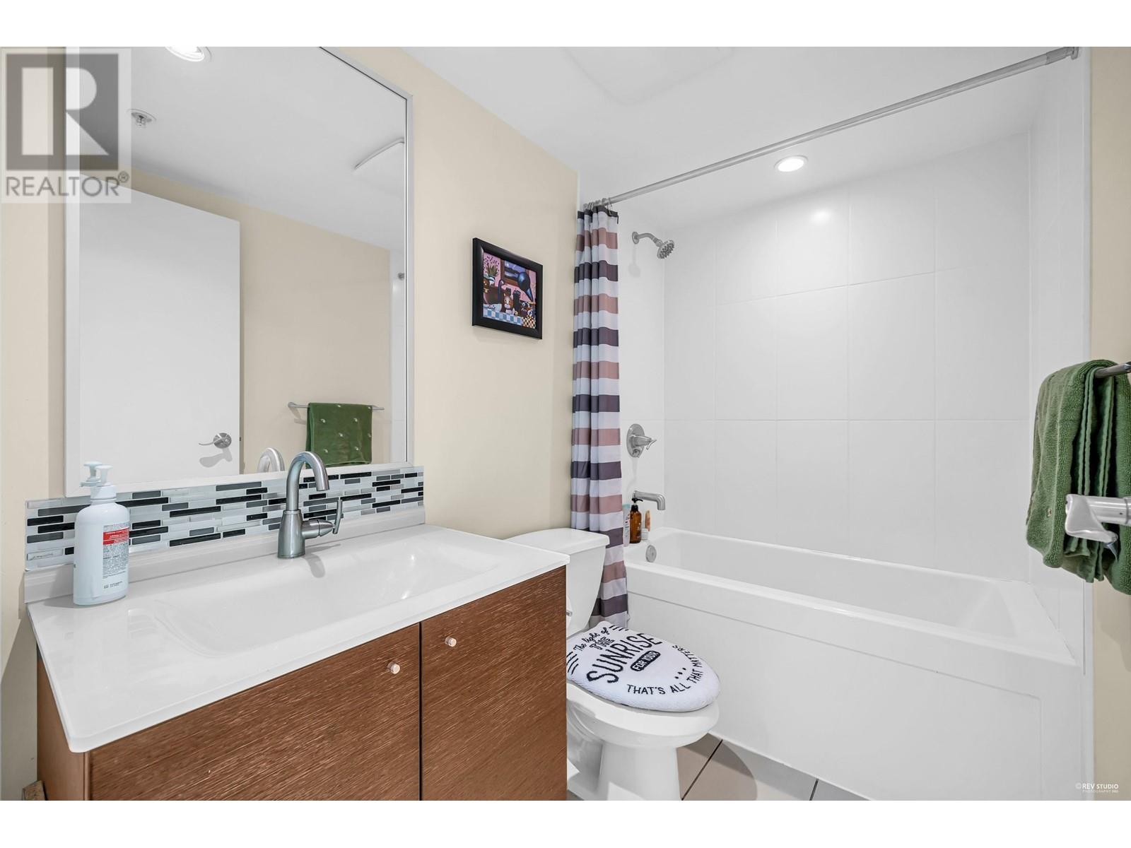 1003 5900 Alderbridge Way, Richmond, British Columbia  V6X 0B6 - Photo 8 - R2823396