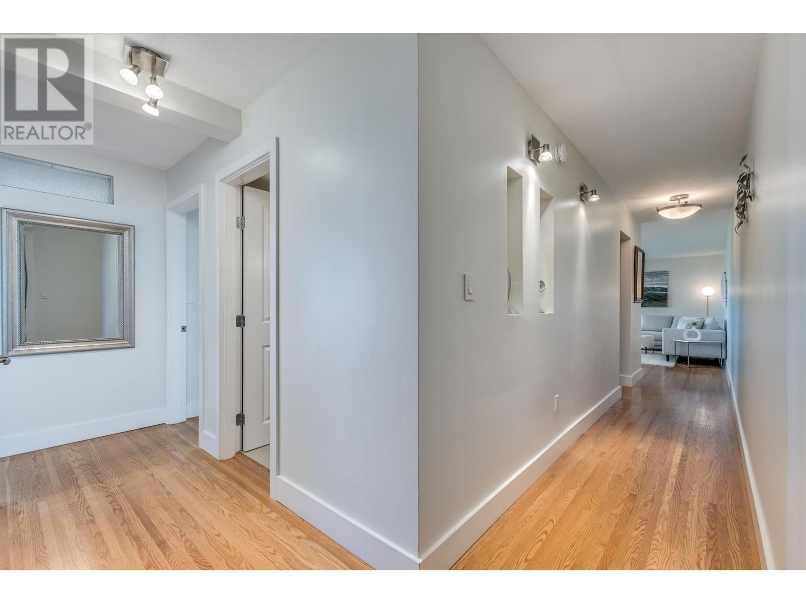 101 2246 Bellevue Avenue, West Vancouver, British Columbia  V7V 1C6 - Photo 13 - R2823400