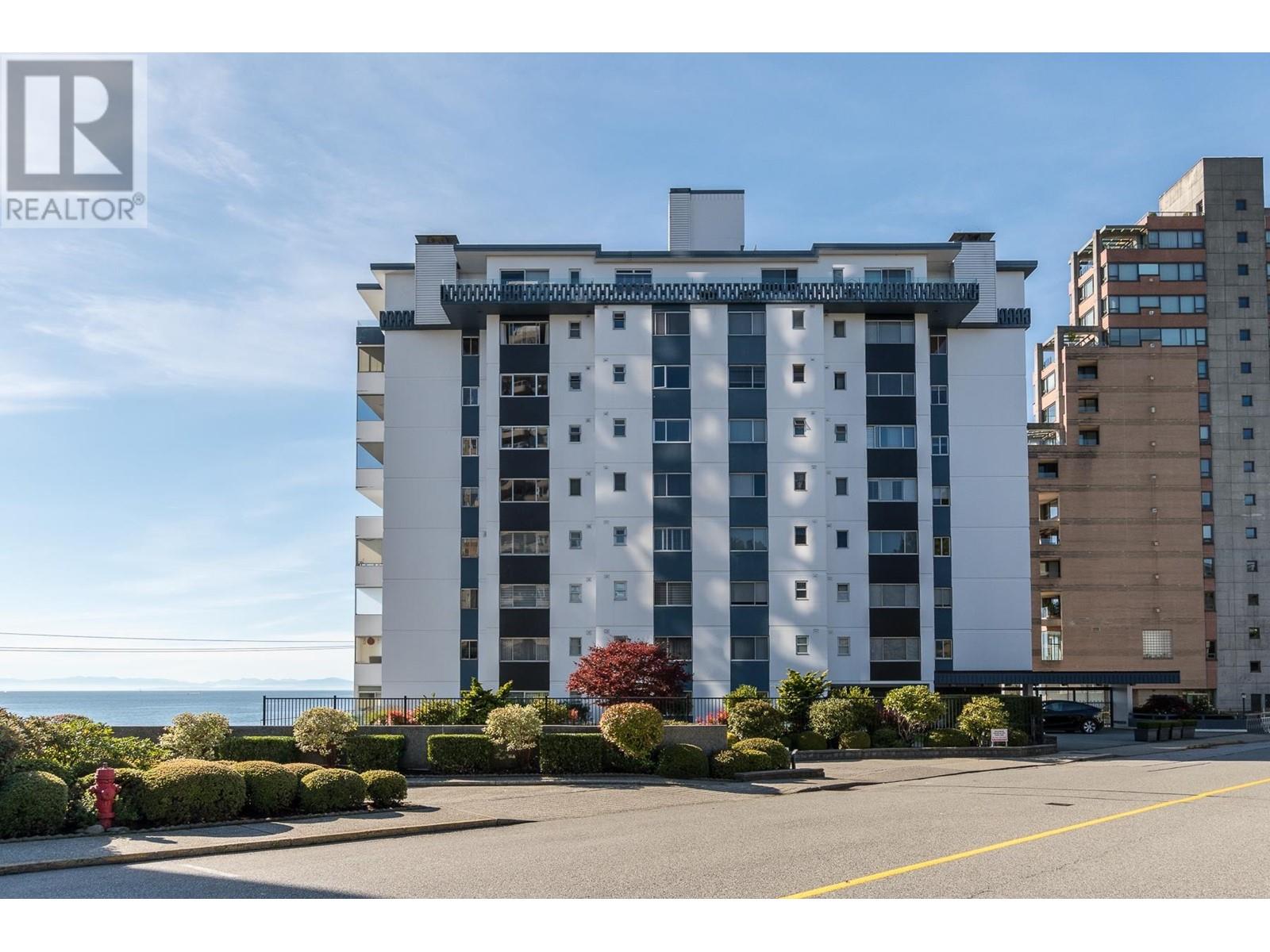 101 2246 Bellevue Avenue, West Vancouver, British Columbia  V7V 1C6 - Photo 2 - R2823400