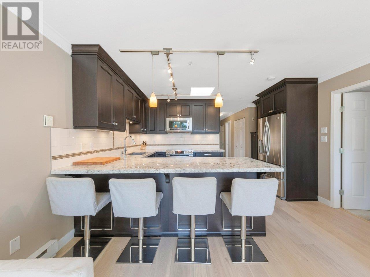 Ph9 5629 Dunbar Street, Vancouver, British Columbia  V6N 1W5 - Photo 5 - R2823406