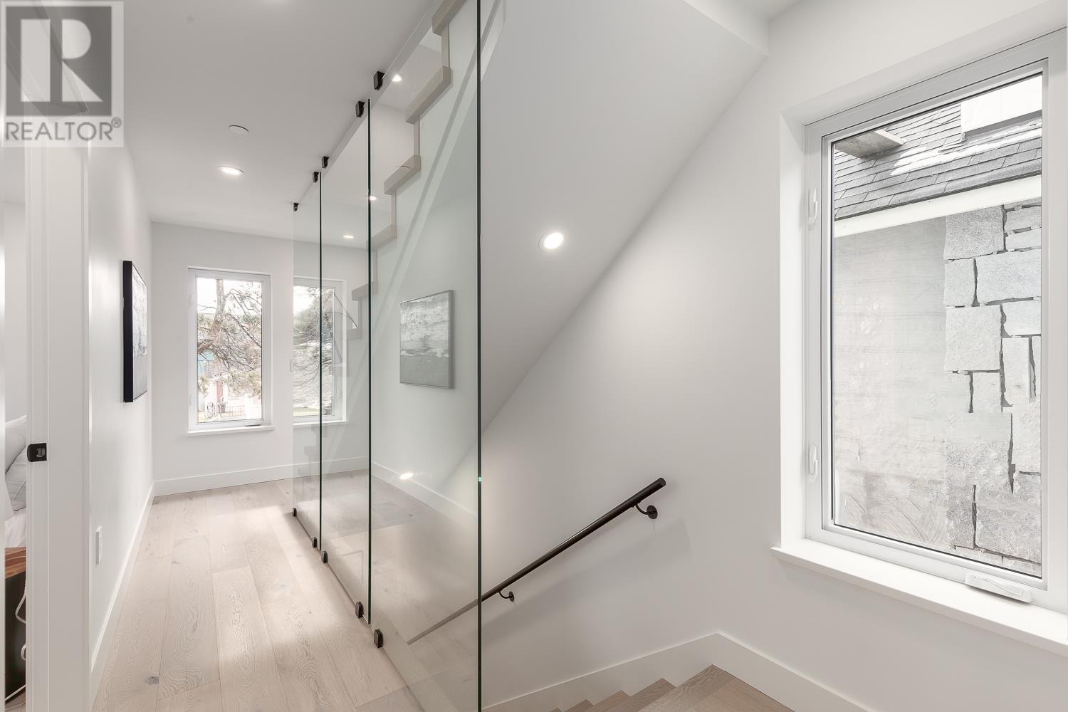 2195 E 3rd Avenue, Vancouver, British Columbia  V5N 1H9 - Photo 23 - R2823420