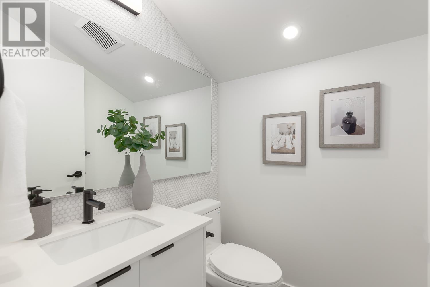 2195 E 3rd Avenue, Vancouver, British Columbia  V5N 1H9 - Photo 35 - R2823420