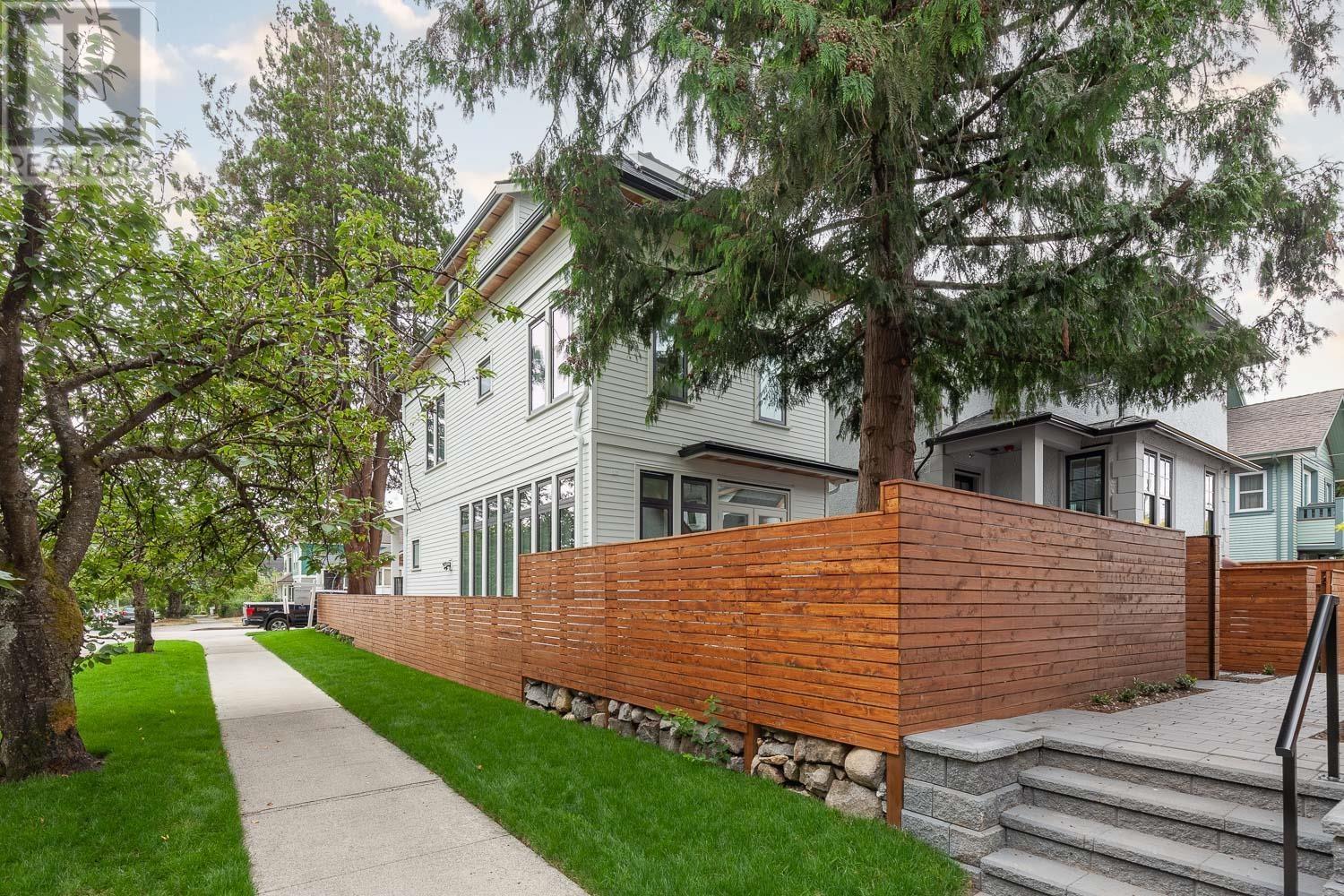 2195 E 3rd Avenue, Vancouver, British Columbia  V5N 1H9 - Photo 39 - R2823420