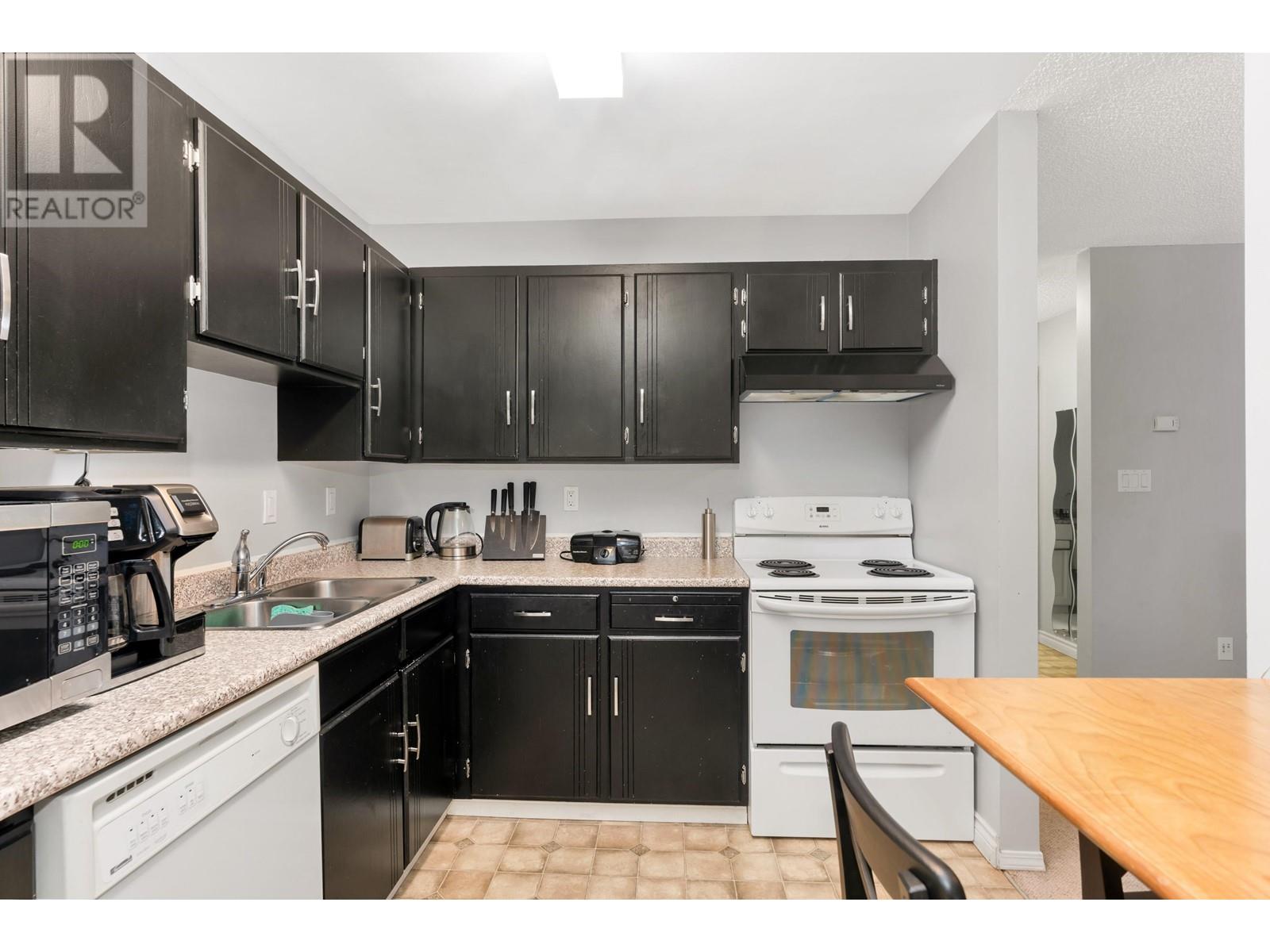 315 12170 222 Street, Maple Ridge, British Columbia  V2X 8H1 - Photo 10 - R2823428