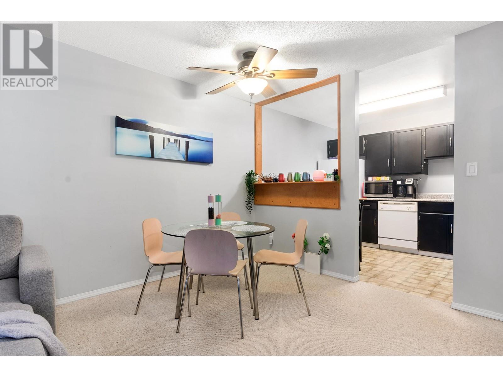 315 12170 222 Street, Maple Ridge, British Columbia  V2X 8H1 - Photo 11 - R2823428