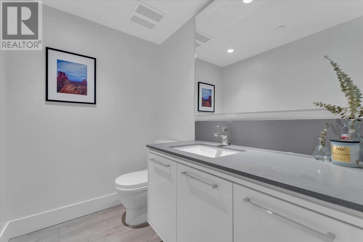 405 680 Seylynn Crescent, North Vancouver, British Columbia  V7J 2L6 - Photo 13 - R2823429