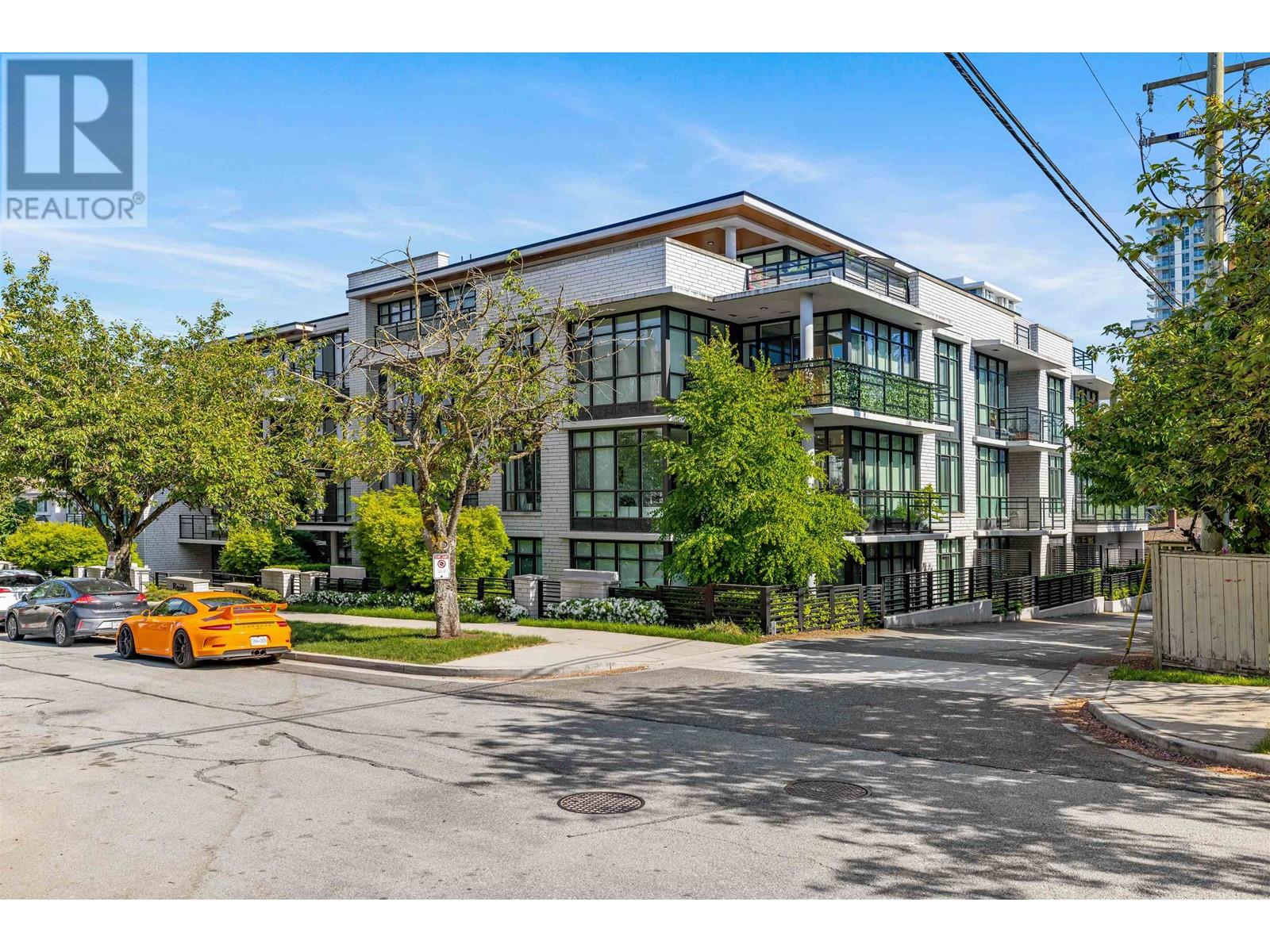 303 458 W 63rd Avenue, Vancouver, British Columbia  V5X 2J4 - Photo 2 - R2823439