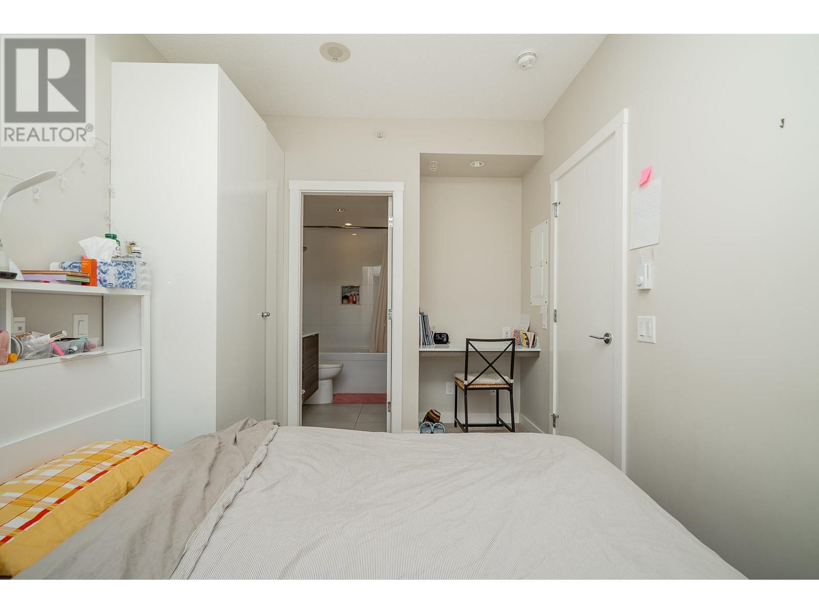 201 602 Como Lake Avenue, Coquitlam, British Columbia  V3J 0G2 - Photo 10 - R2823455