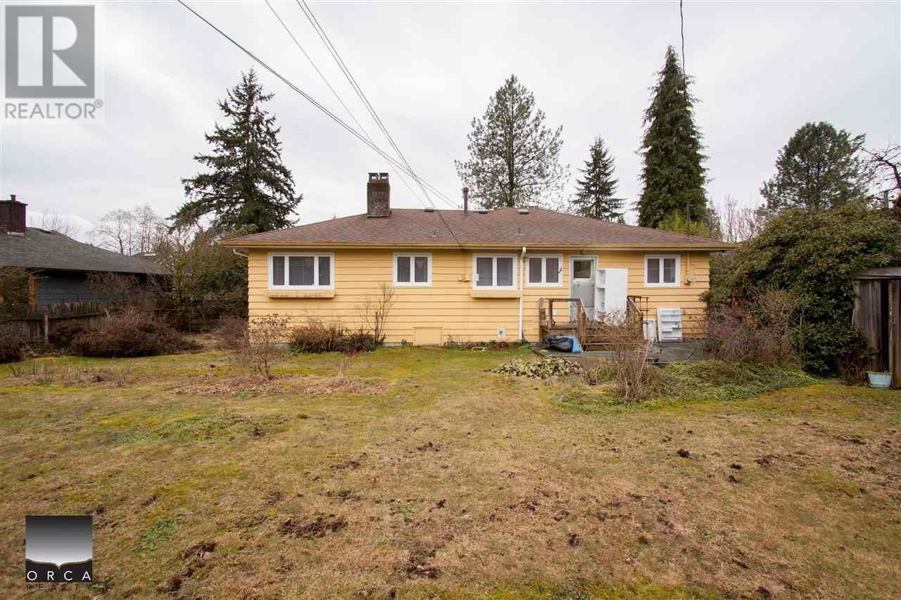 1030 Belmont Avenue, North Vancouver, British Columbia  V7R 1K2 - Photo 5 - R2823456