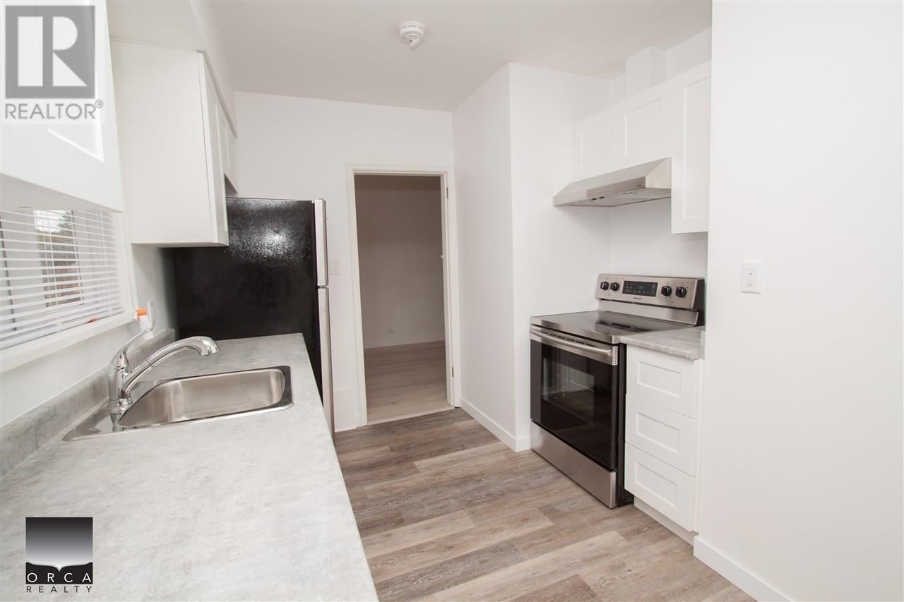 1030 Belmont Avenue, North Vancouver, British Columbia  V7R 1K2 - Photo 8 - R2823456