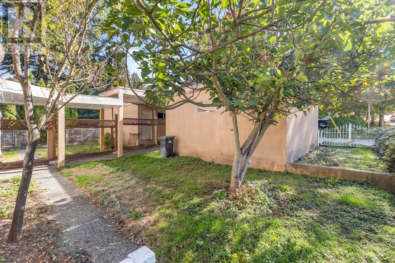 84 Douglas Street, Port Moody, British Columbia  V3H 4E3 - Photo 11 - C8054832