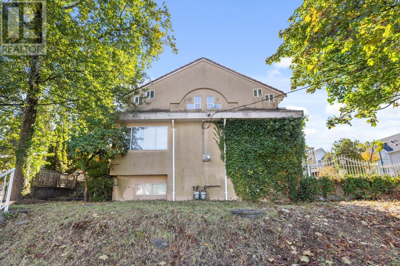 84 Douglas Street, Port Moody, British Columbia  V3H 4E3 - Photo 6 - C8054832