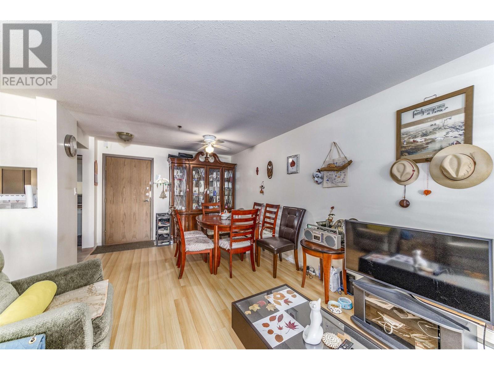 202 1550 Sw Marine Drive, Vancouver, British Columbia  V6P 6A6 - Photo 4 - R2823283