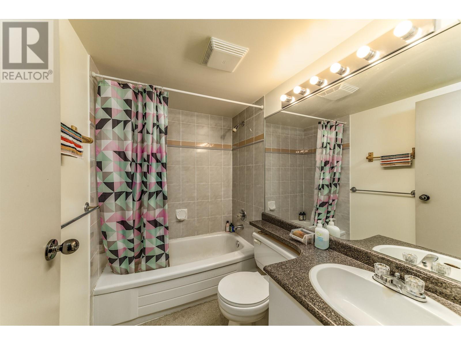 202 1550 Sw Marine Drive, Vancouver, British Columbia  V6P 6A6 - Photo 8 - R2823283
