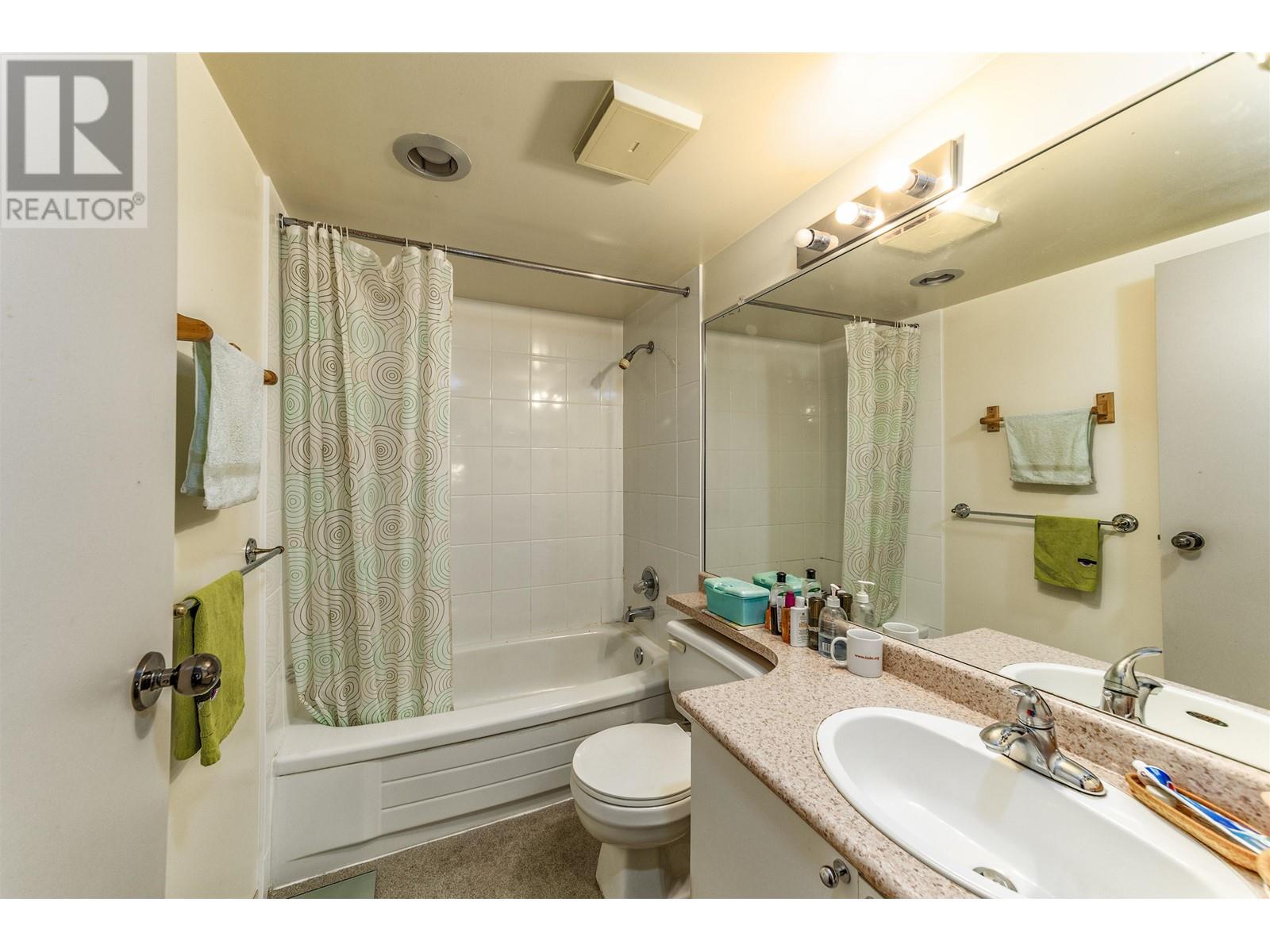 202 1550 Sw Marine Drive, Vancouver, British Columbia  V6P 6A6 - Photo 11 - R2823283