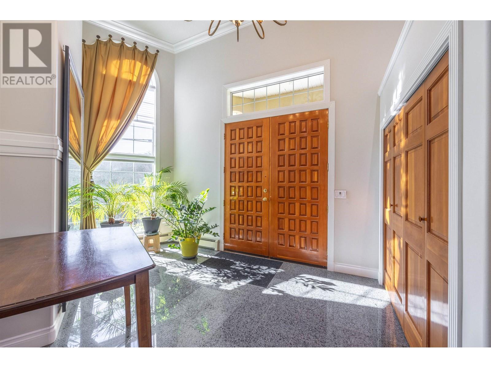 4683 Marine Drive, Burnaby, British Columbia  V5J 3G4 - Photo 2 - R2823454