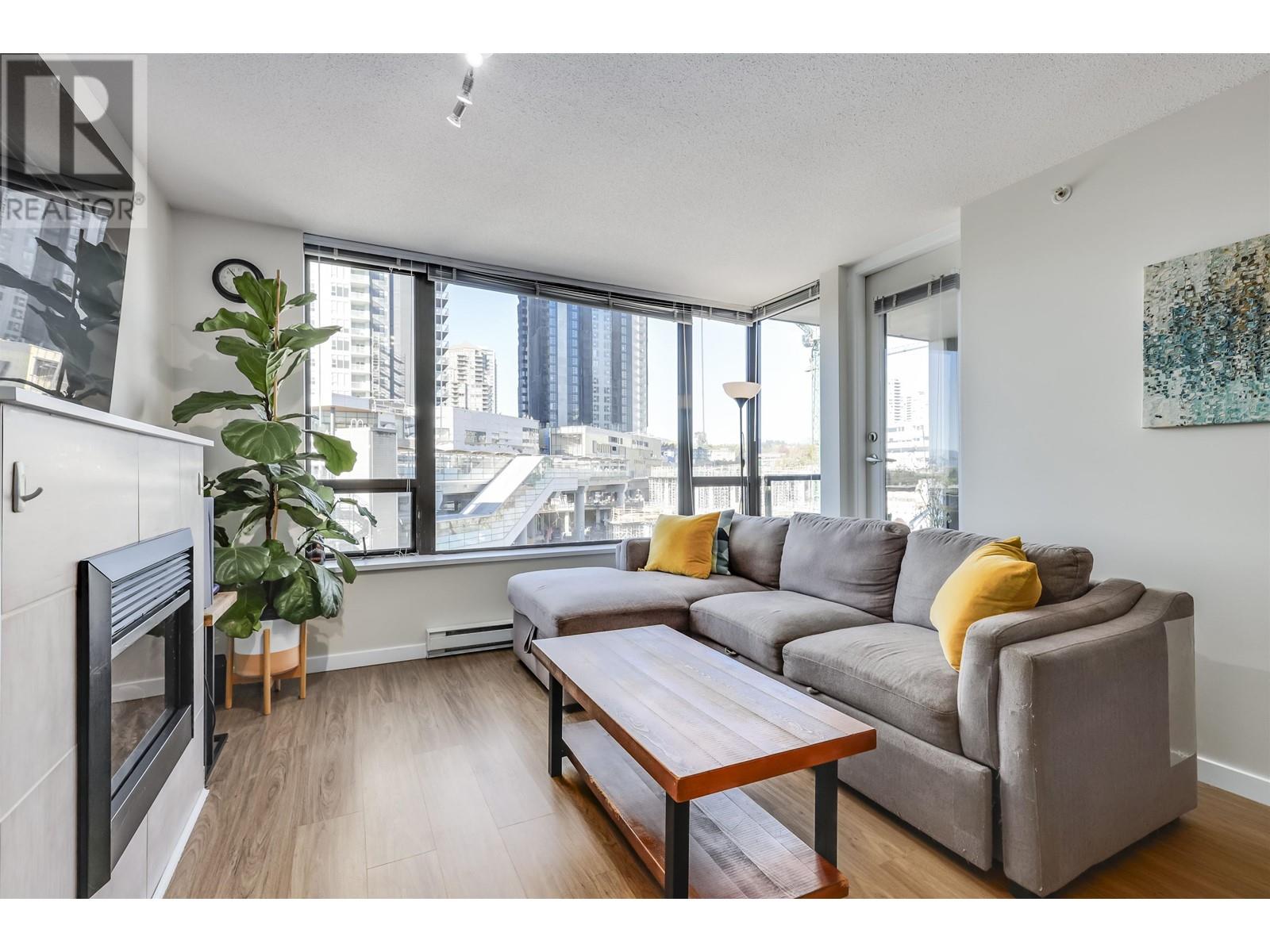 503 4118 Dawson Street, Burnaby, British Columbia  V5C 0A3 - Photo 3 - R2823508