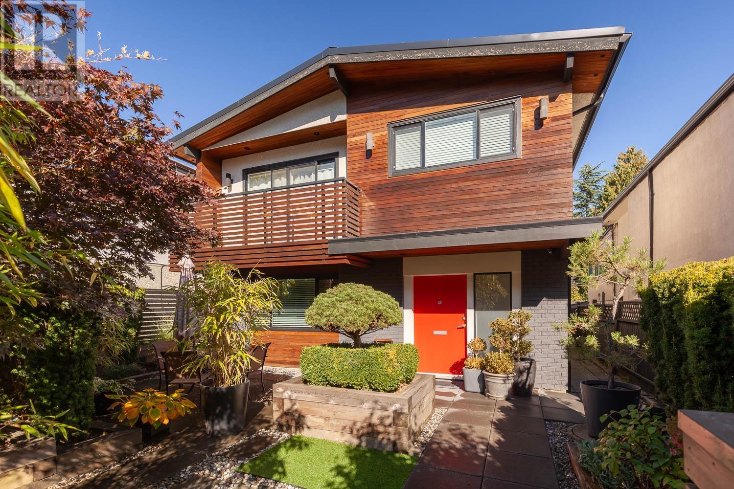 735 E 29TH AVENUE, vancouver, British Columbia