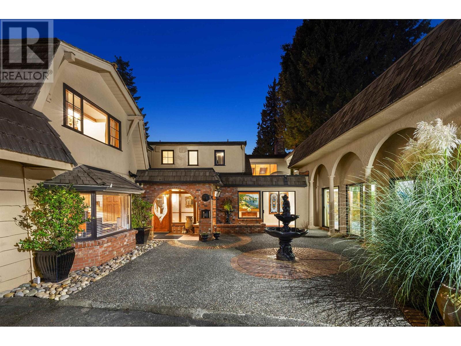 955 Sinclair Street, West Vancouver, British Columbia  V7V 3W1 - Photo 2 - R2821874