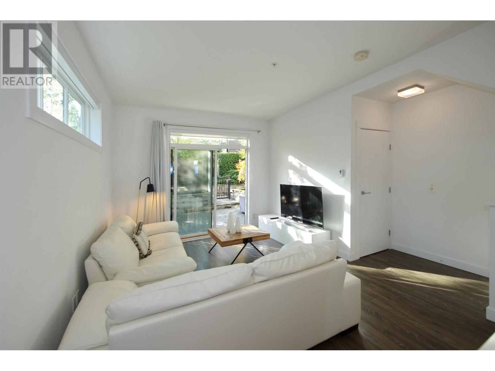 1 7039 Macpherson Avenue, Burnaby, British Columbia  V5J 4N4 - Photo 20 - R2823086