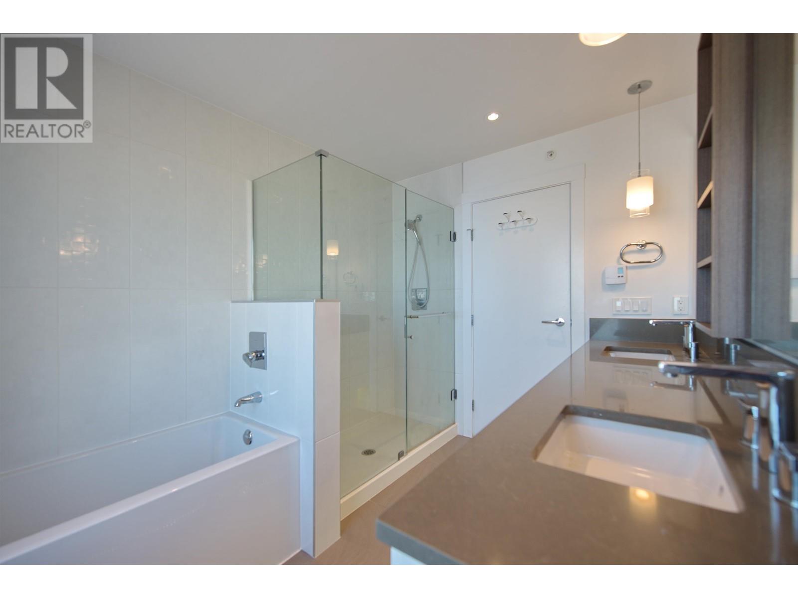 1 7039 Macpherson Avenue, Burnaby, British Columbia  V5J 4N4 - Photo 30 - R2823086