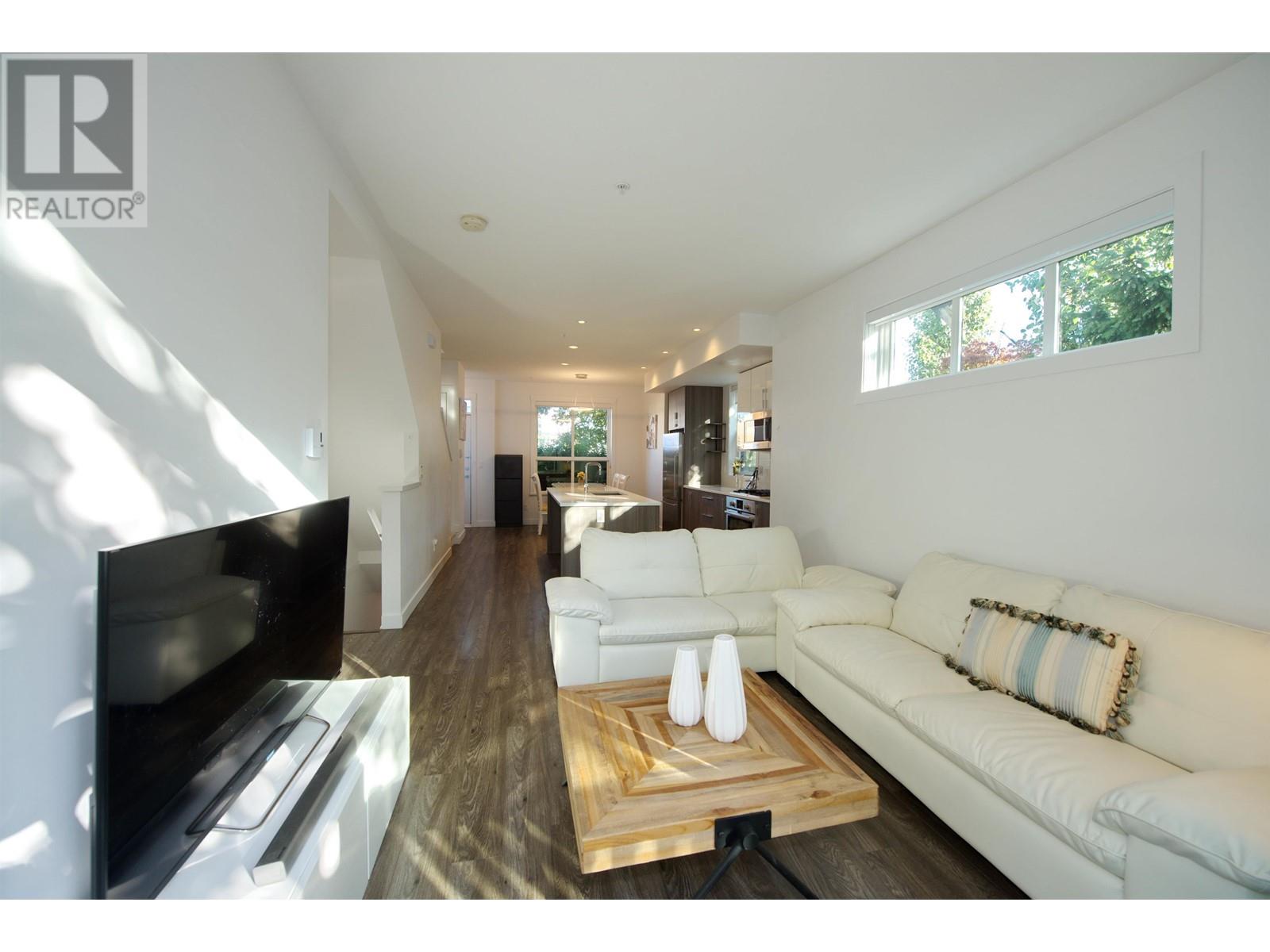 1 7039 Macpherson Avenue, Burnaby, British Columbia  V5J 4N4 - Photo 18 - R2823086