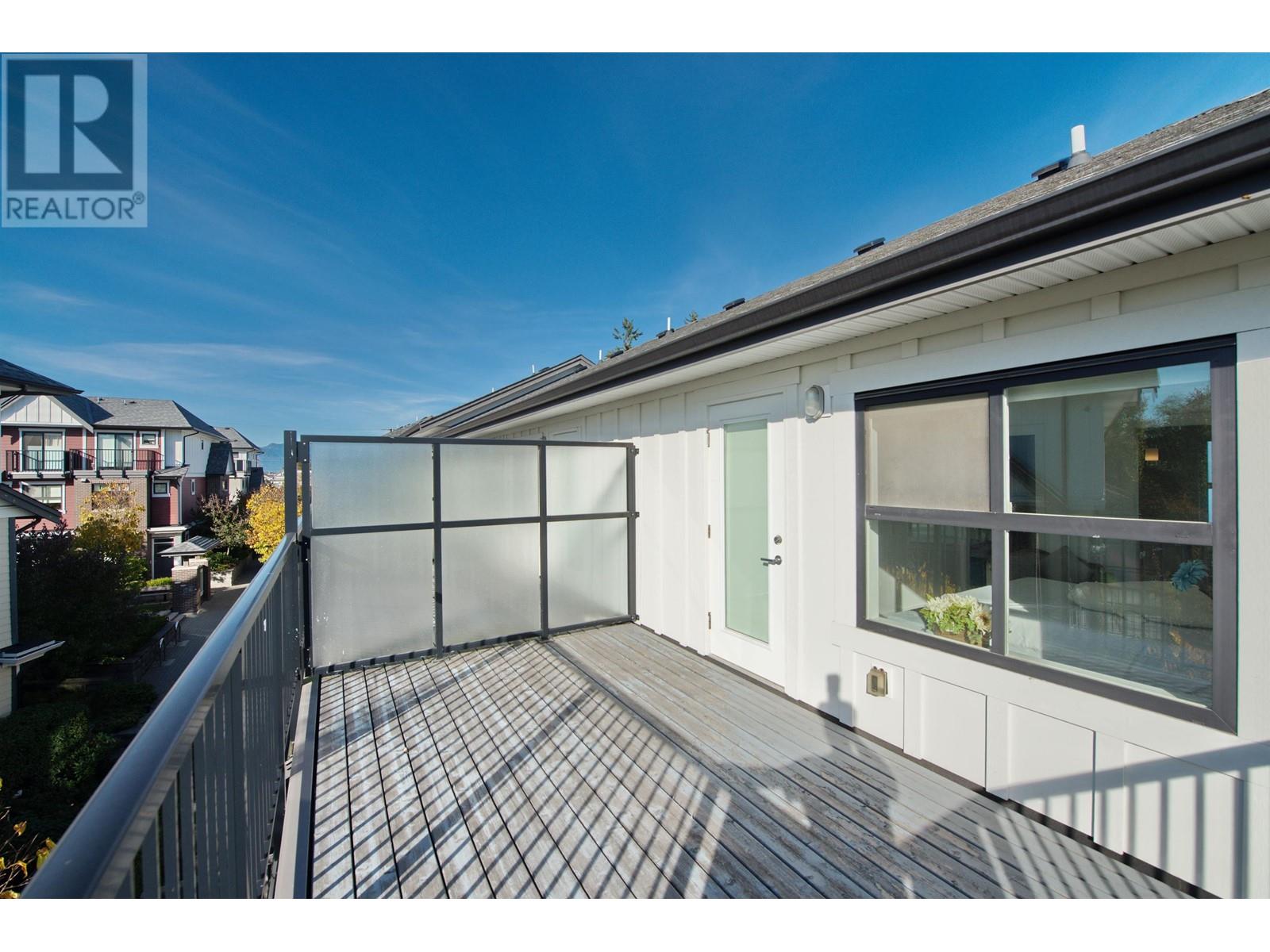 1 7039 Macpherson Avenue, Burnaby, British Columbia  V5J 4N4 - Photo 32 - R2823086