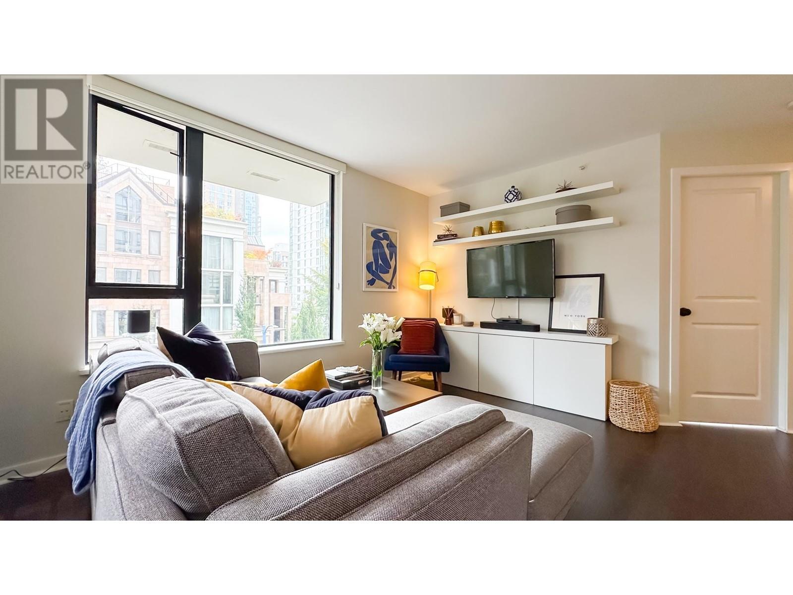 404 1295 Richards Street, Vancouver, British Columbia  V6B 1B7 - Photo 3 - R2823511