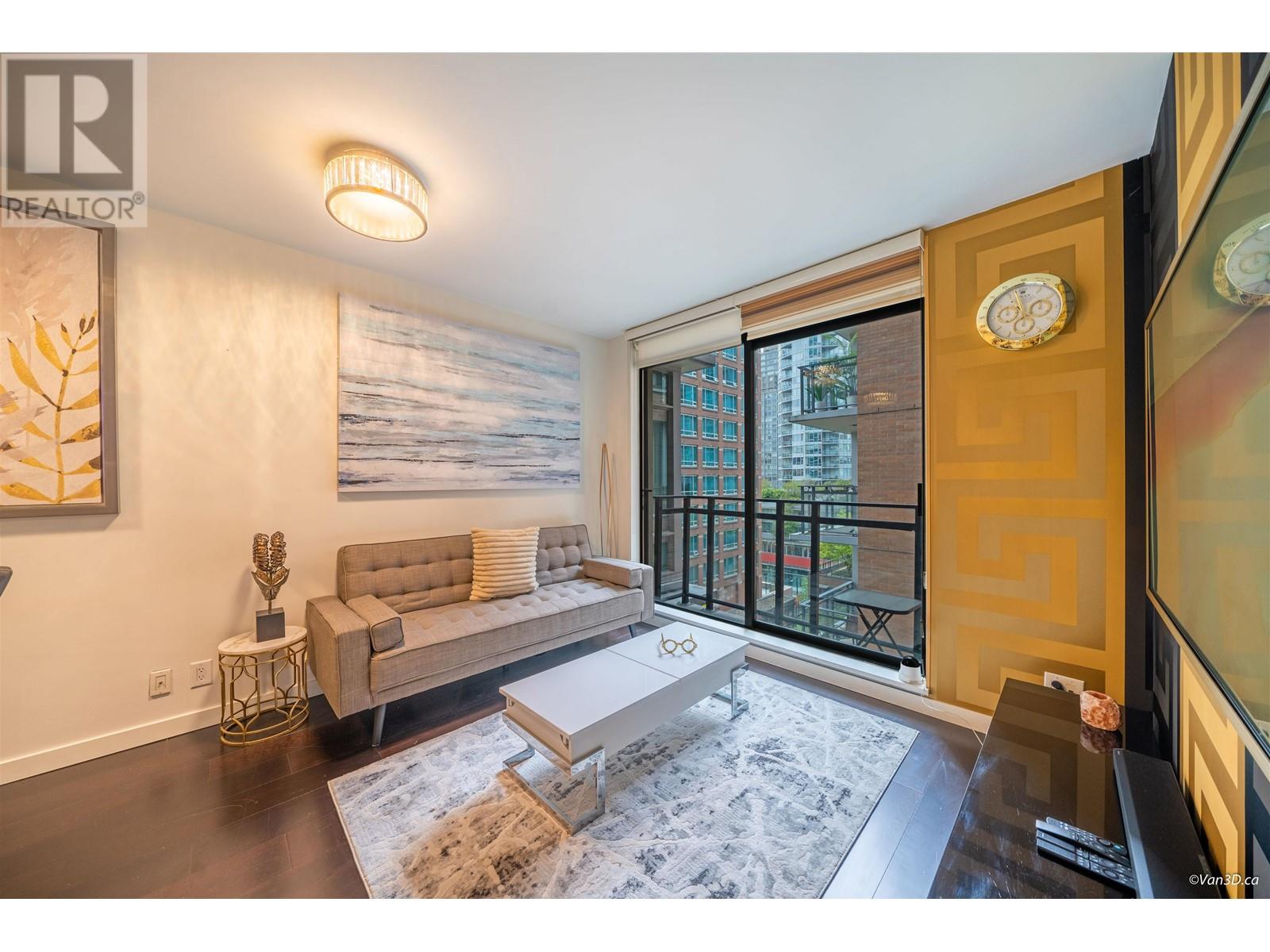 902 788 Richards Street, Vancouver, British Columbia  V6B 0C7 - Photo 3 - R2822899