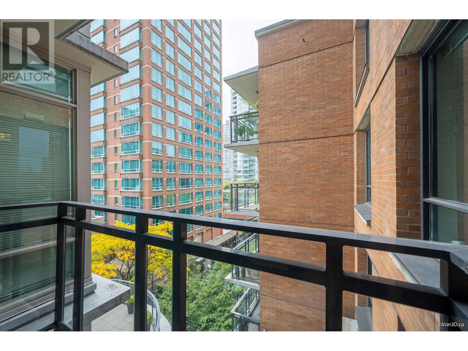 902 788 Richards Street, Vancouver, British Columbia  V6B 0C7 - Photo 15 - R2822899
