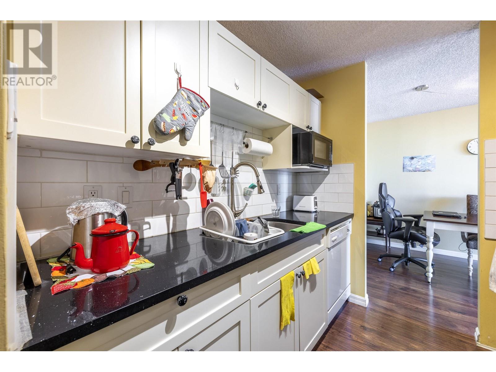 1406 4105 Maywood Street, Burnaby, British Columbia  V5H 4A3 - Photo 15 - R2823487