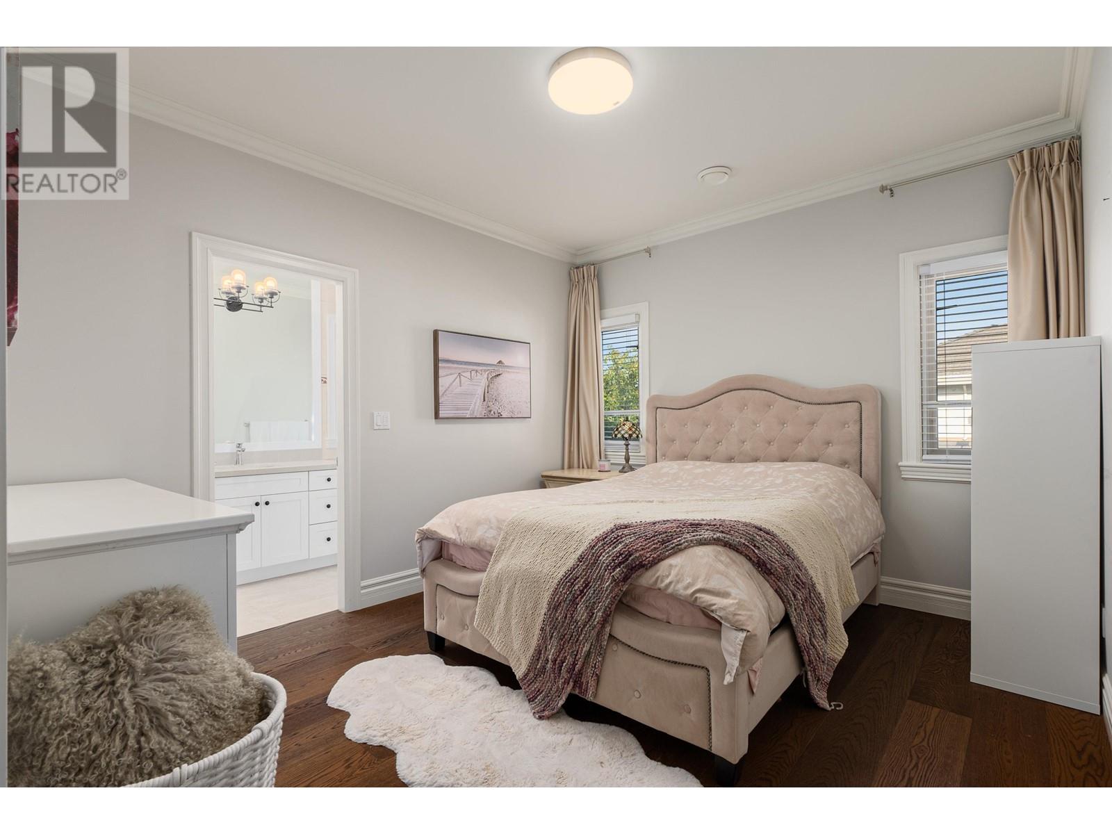 6233 Garrison Court, Richmond, British Columbia  V7C 5H7 - Photo 24 - R2823302