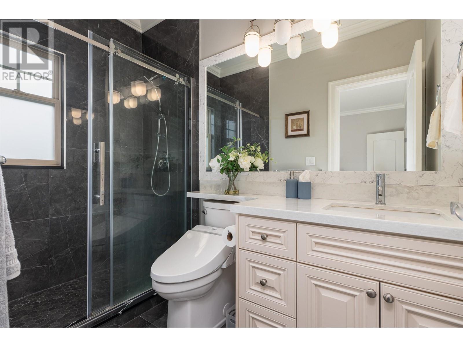 6233 Garrison Court, Richmond, British Columbia  V7C 5H7 - Photo 21 - R2823302